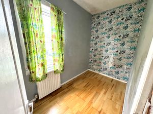 Photo 6- click for photo gallery